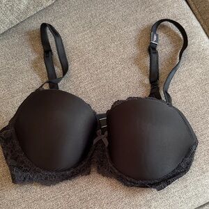 Victoria's Secret Black Lace-Trim Push-Up Bra